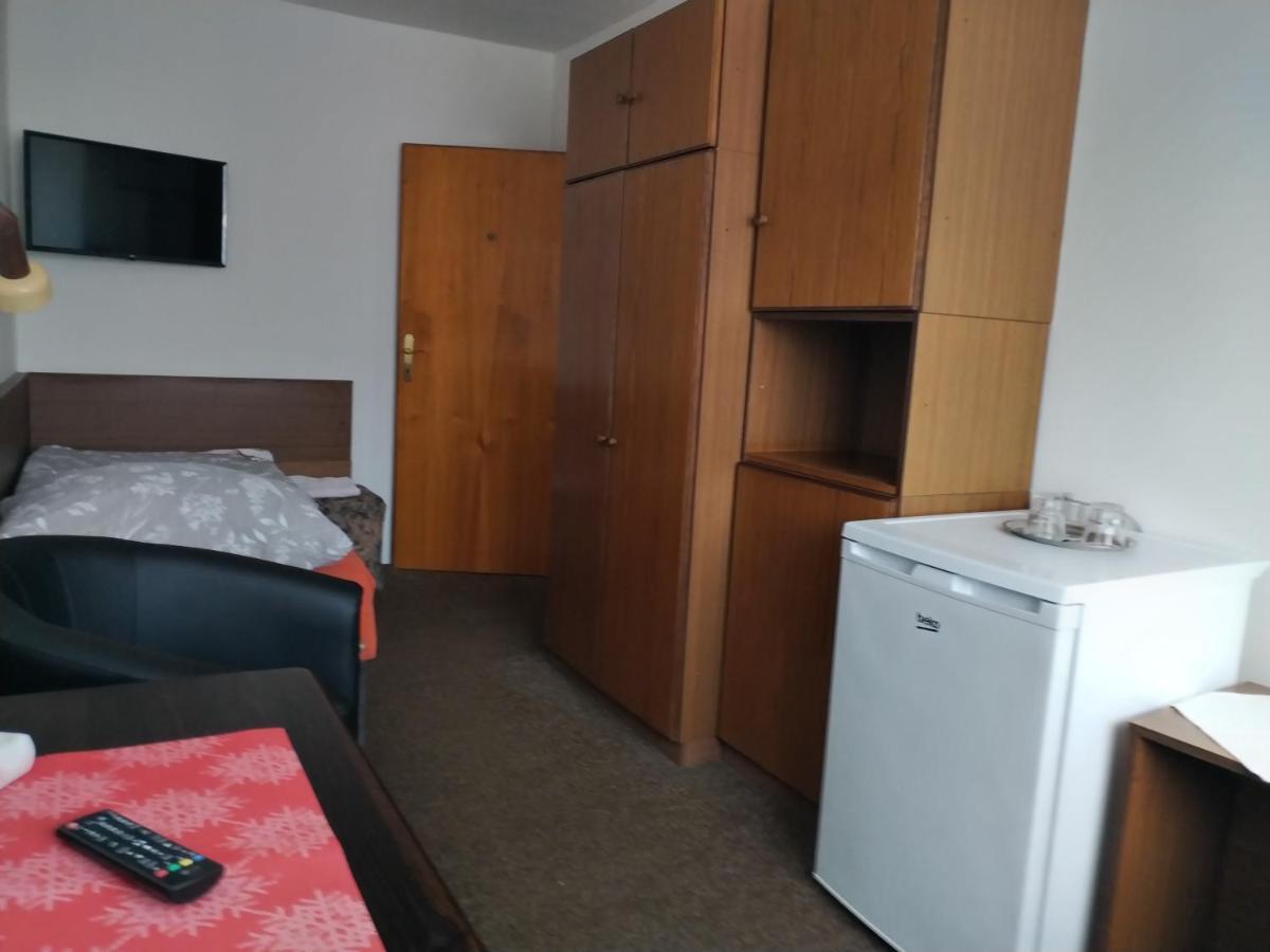 Pension Sparta Praha Bagian luar foto