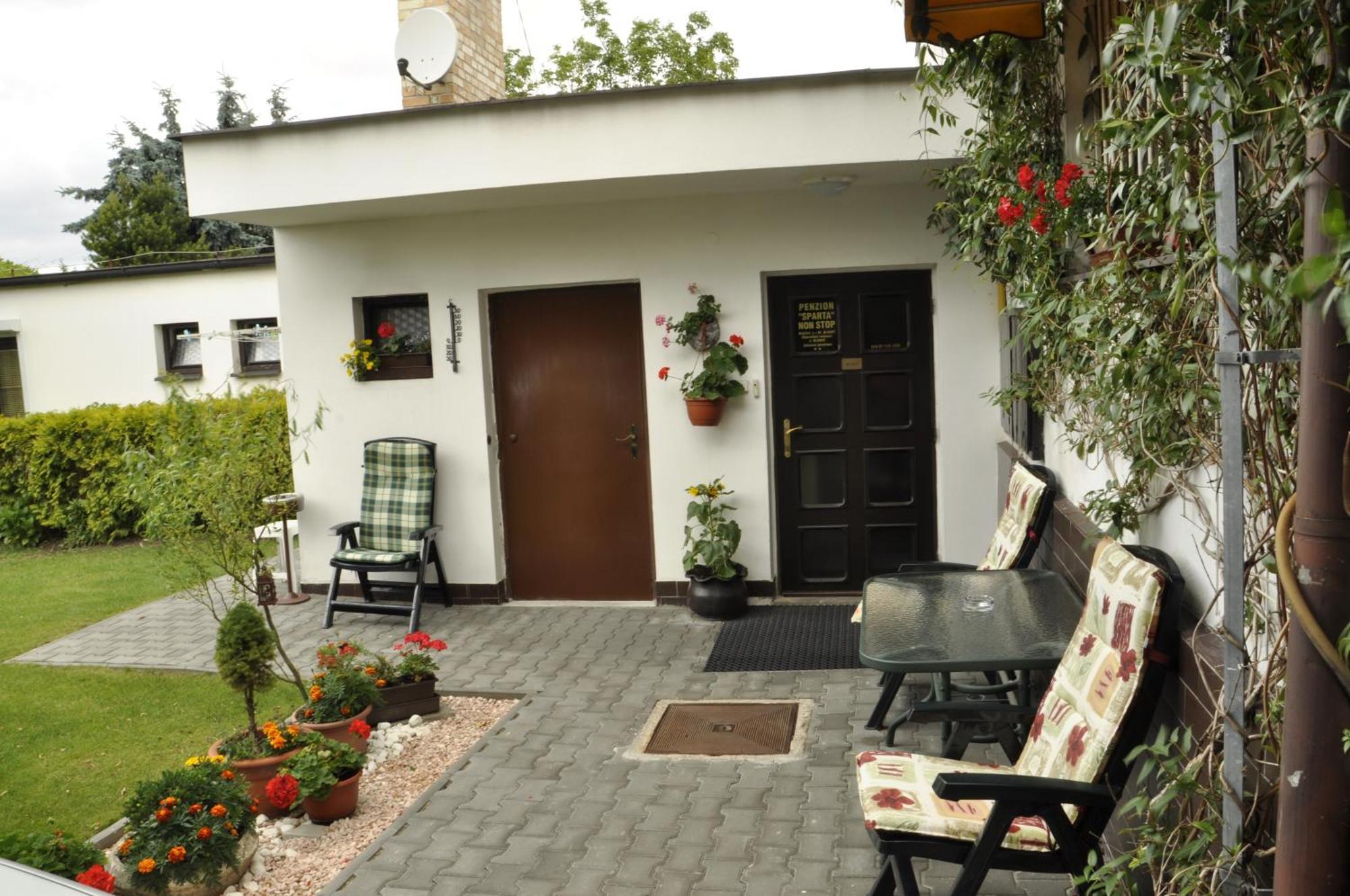 Pension Sparta Praha Bagian luar foto