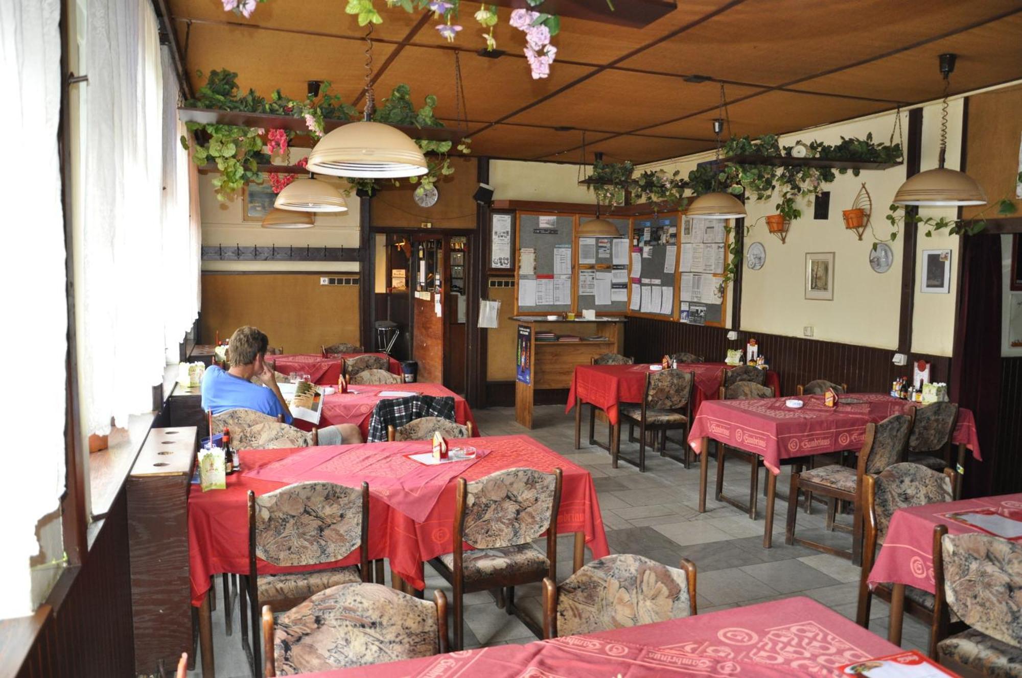 Pension Sparta Praha Bagian luar foto